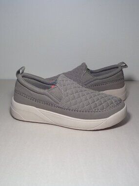 Staheekum Size 10 M / QUILTED SLIP-ON / Taupe / Loafers / New Women's Shoes